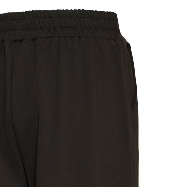 ichi pantalone