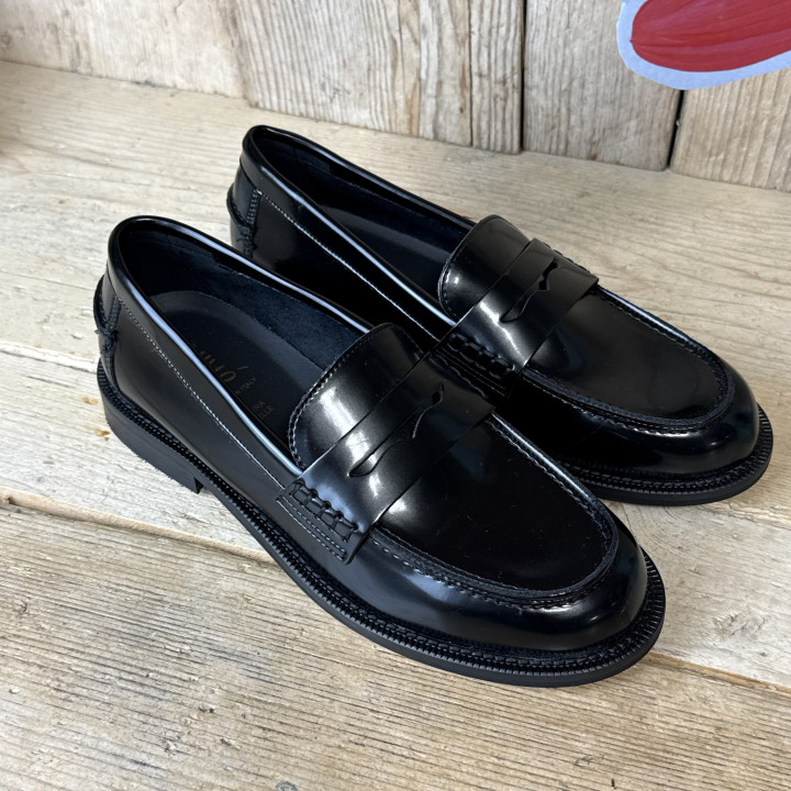 Mocassino vernice Ovyè