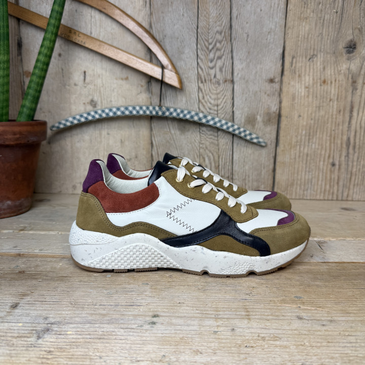 Sneakers Latika