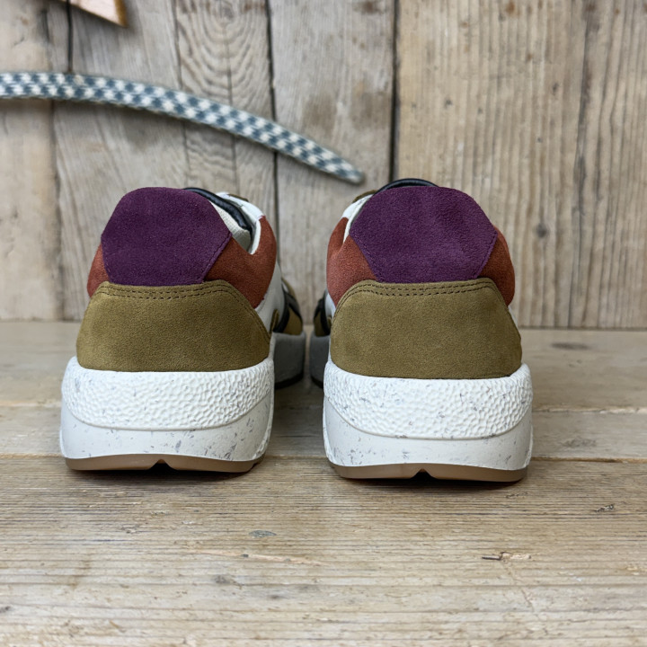 Sneakers Latika