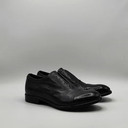 Hundred Scarpa