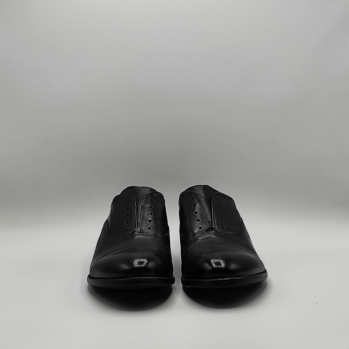 Hundred Scarpa