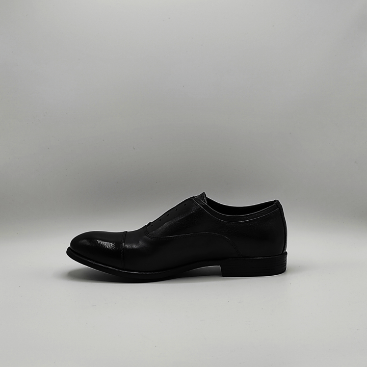 Hundred Scarpa