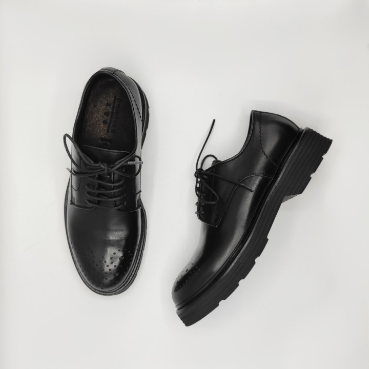 Hundred scarpa