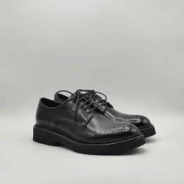 Hundred scarpa