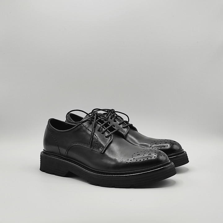 Hundred scarpa
